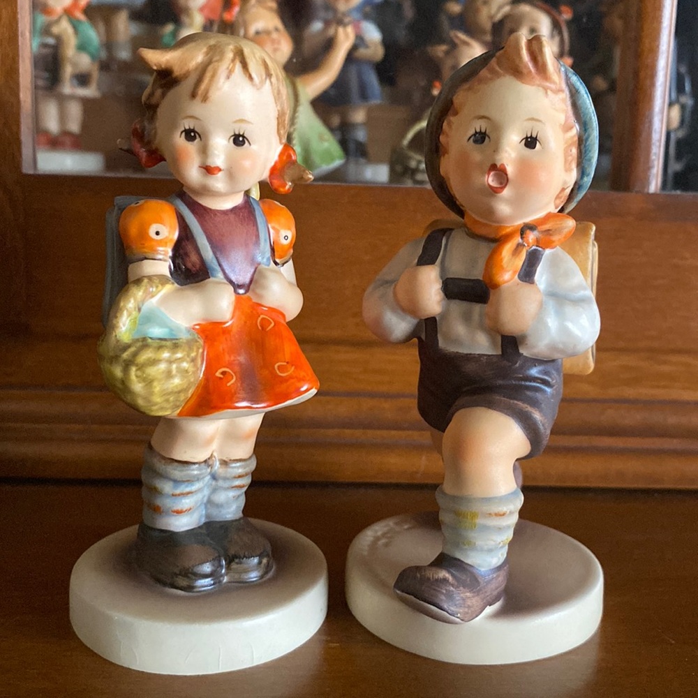 COPY   🧡TM5 Hummel ‘School Girl’ #81 2/0 and ‘School Boy’ #82 2/0